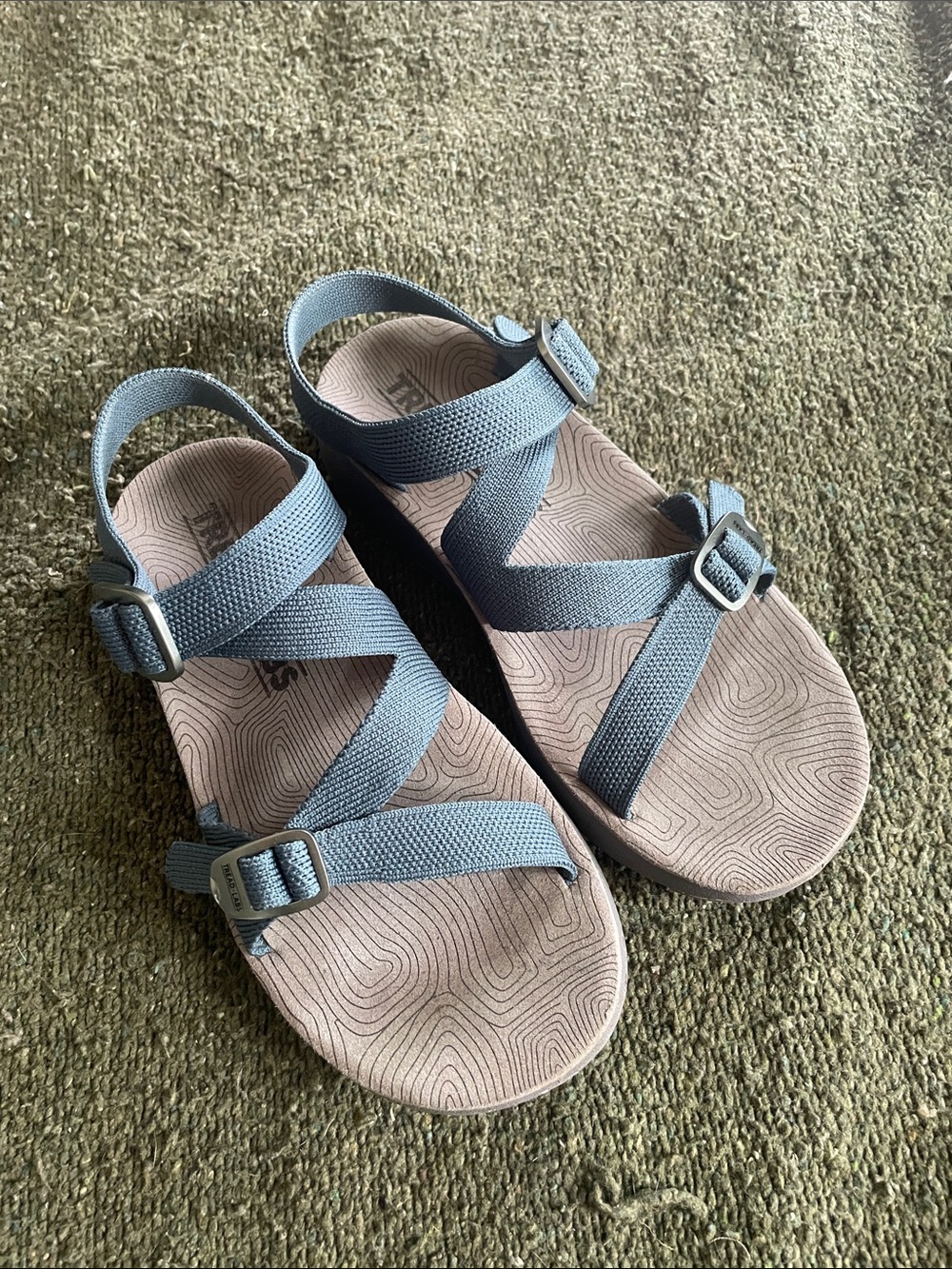 Tread Labs Redway Deep Blue Sandals size 8